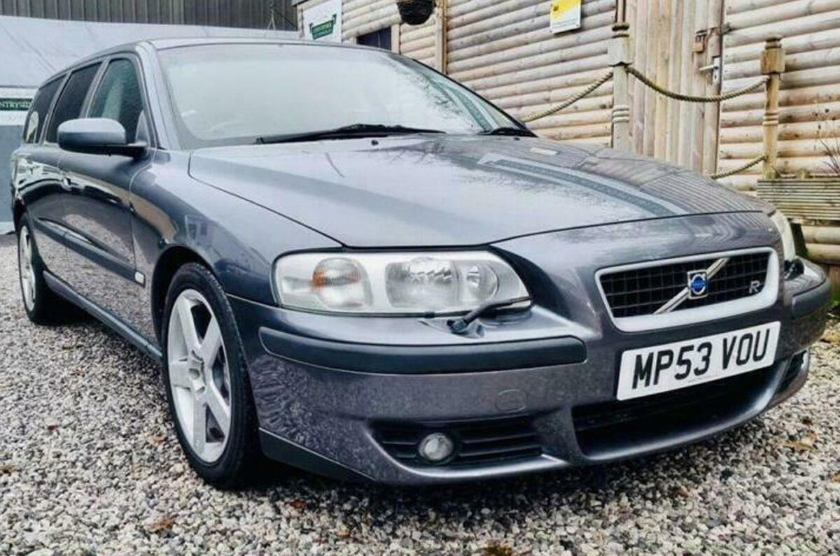 98 Ruppert column Volvo V70 Estate classified find 1