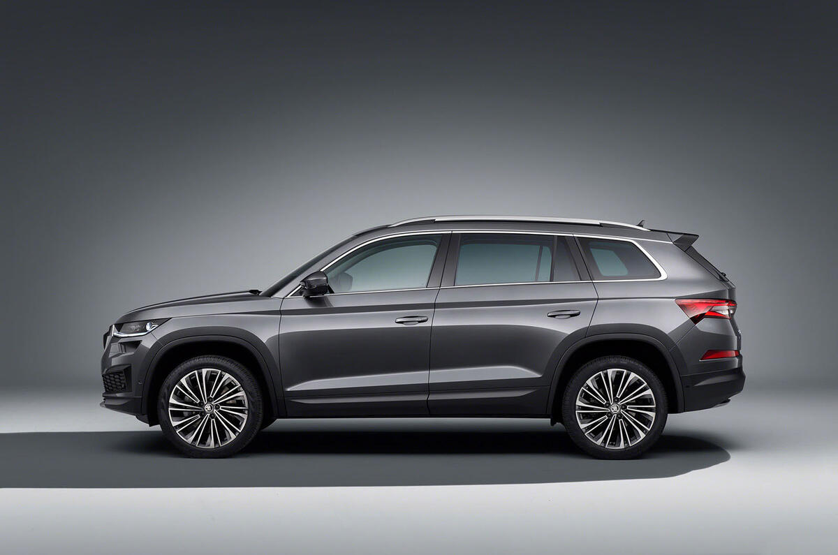 98 Skoda Kodiaq MY2021 facelift official images hero side