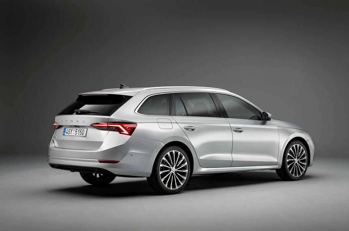 2020 Skoda Octavia estate official studio - rear
