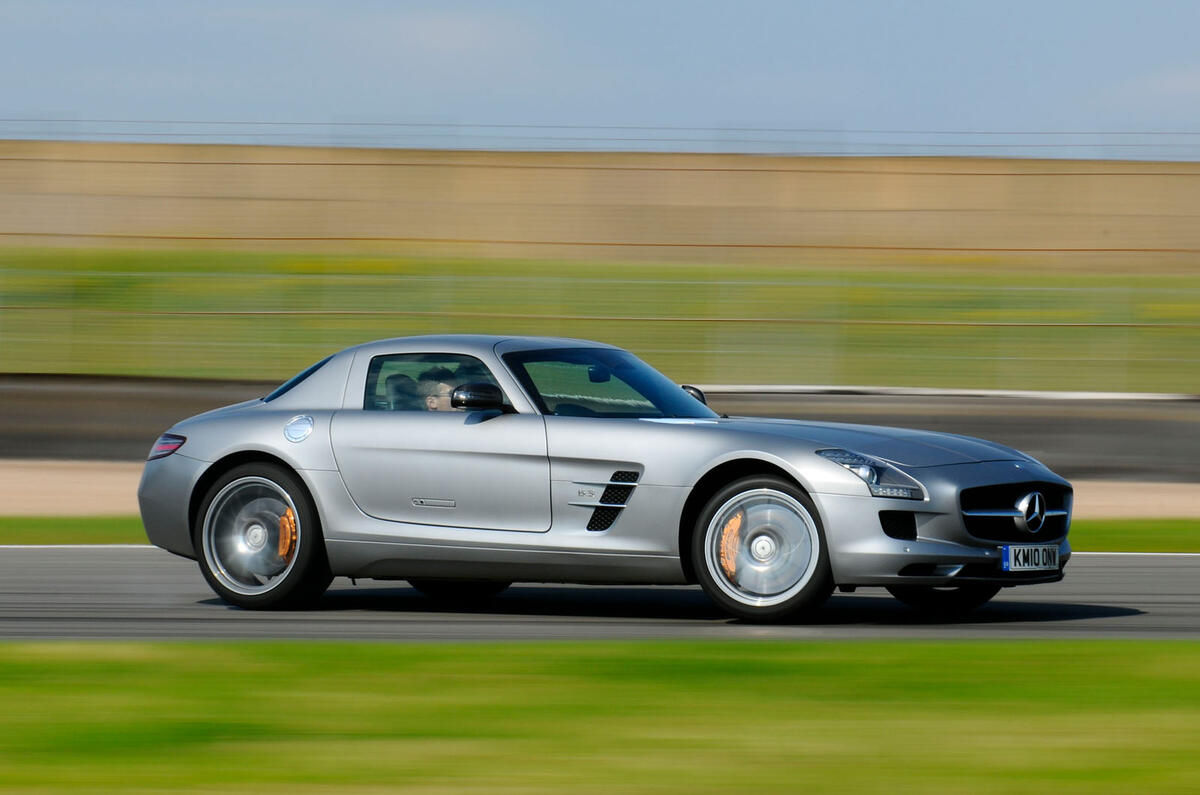 Used buying guide Mercedes-AMG SLS - tracking side