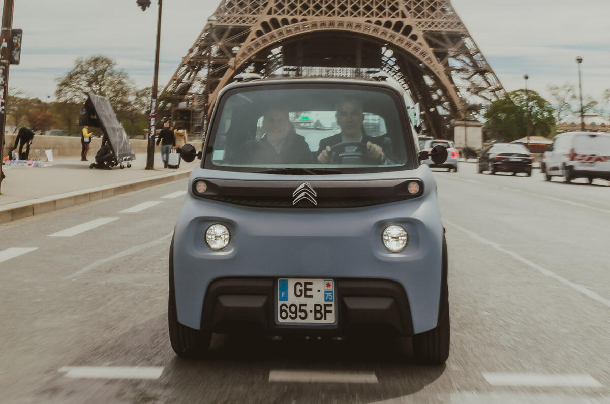 98 vincent cobe citroen ami front landscape