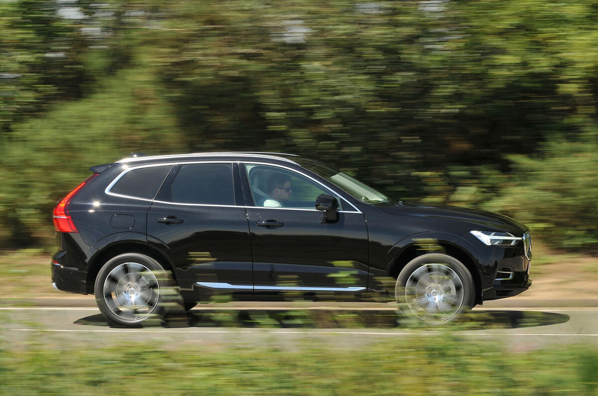 Volvo XC90 nearly new buying guide - side