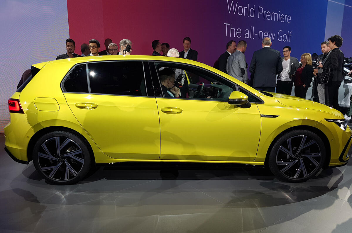 2020 Volkswagen Golf mk8 official reveal - side