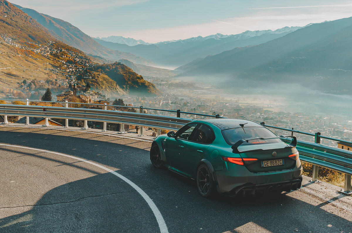 99 Alfa GTAm road trip 2022 lead