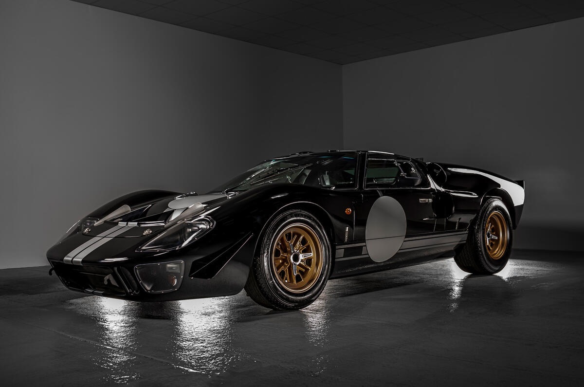 99 Everrati GT40 2021 offical images studio front