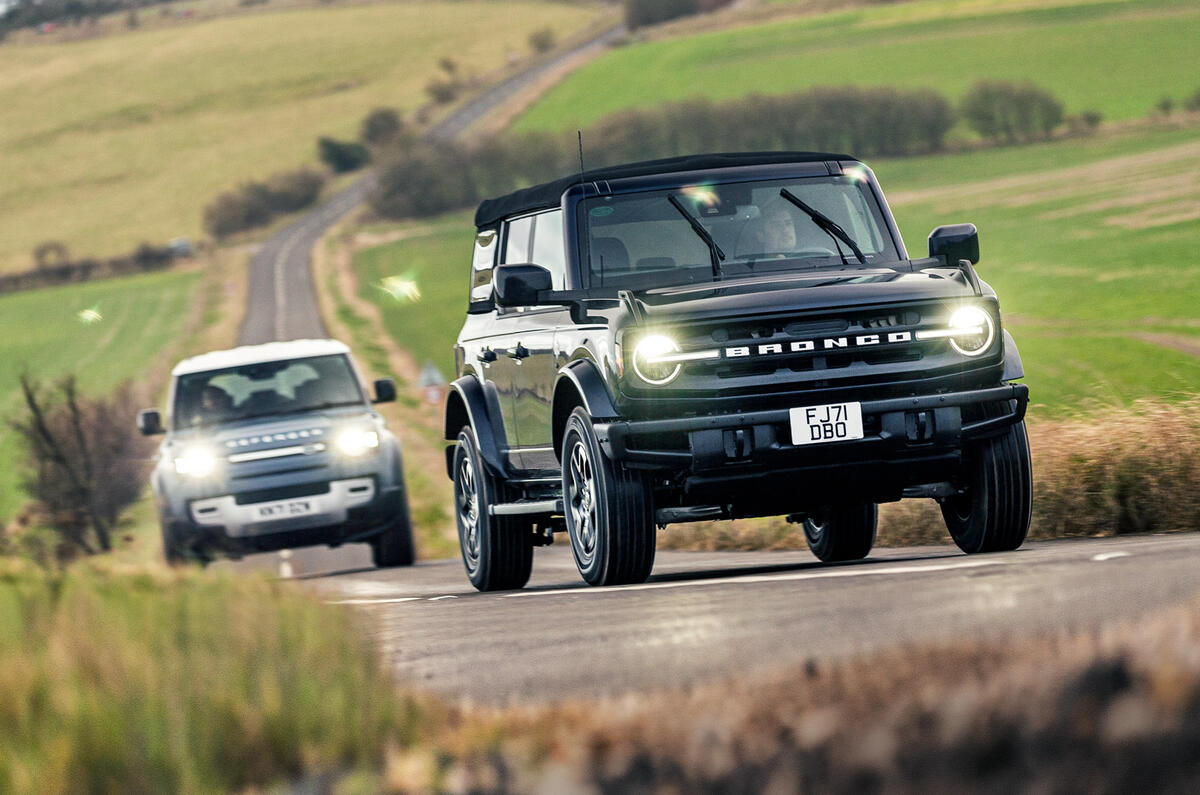 99 ford bronco vs land rover defender