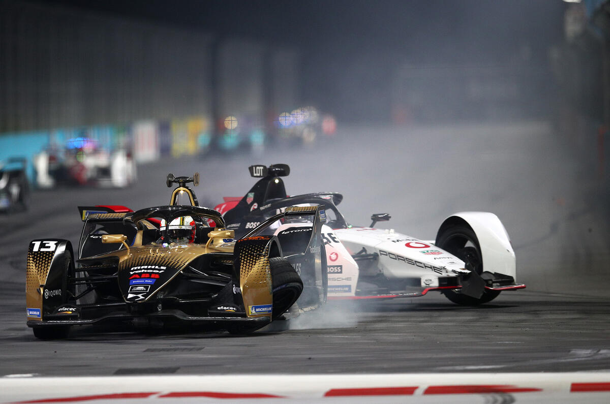 99 formula e crash
