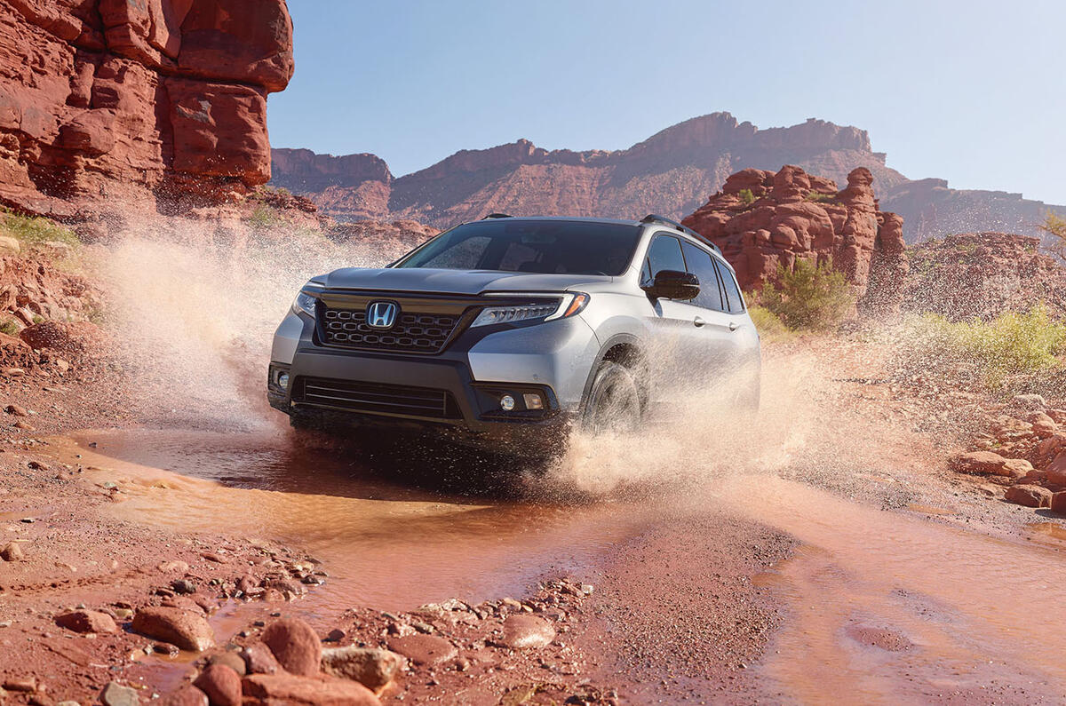 Honda Passport 2018 official reveal - hero front