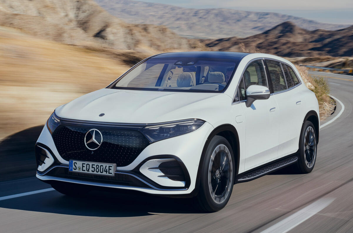 99 mercedes benz eqs suv official reveal images tracking front 99 mercedes benz eqs suv official reveal images tracking front