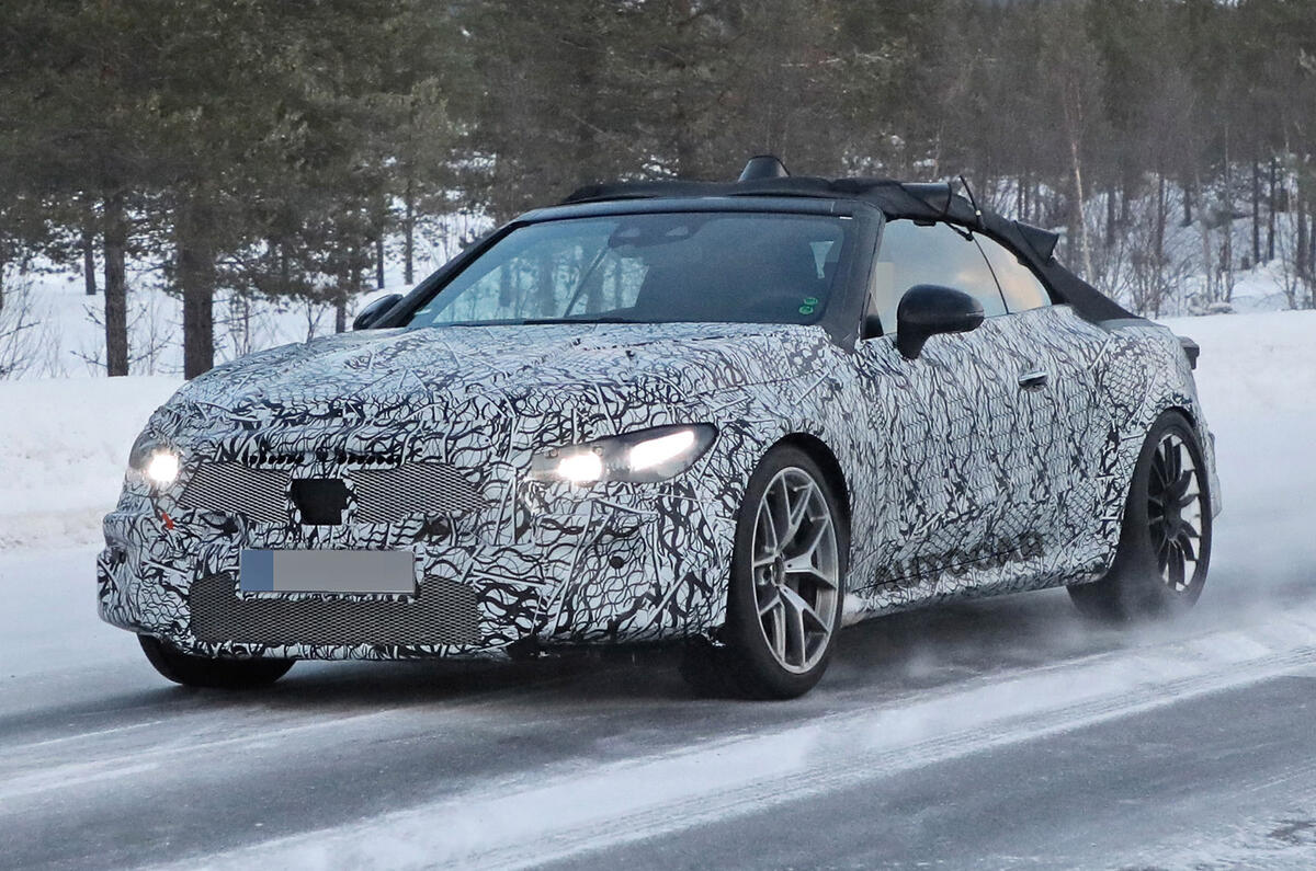 99 Mercedes CLE spy images 2022 lead 99 Mercedes CLE spy images 2022 lead