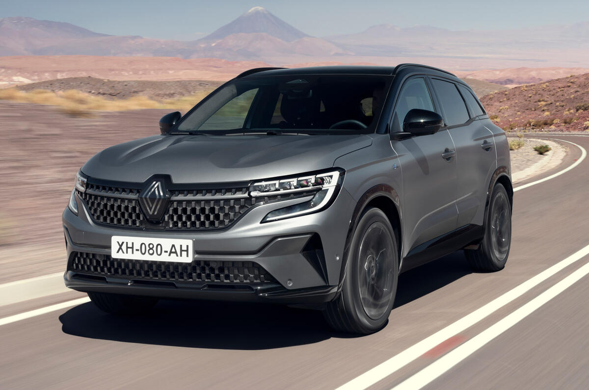 99 Renault Austral 2022 official reveal tracking front 99 Renault Austral 2022 official reveal tracking front