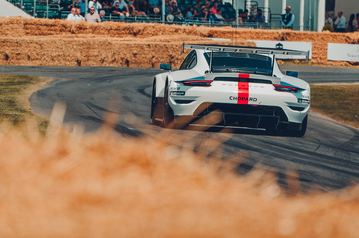 2019 Porsche 911 RSR on the Goodwood hillclimb