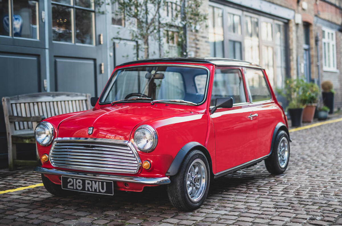 Swindon Powertrain electric classic Mini