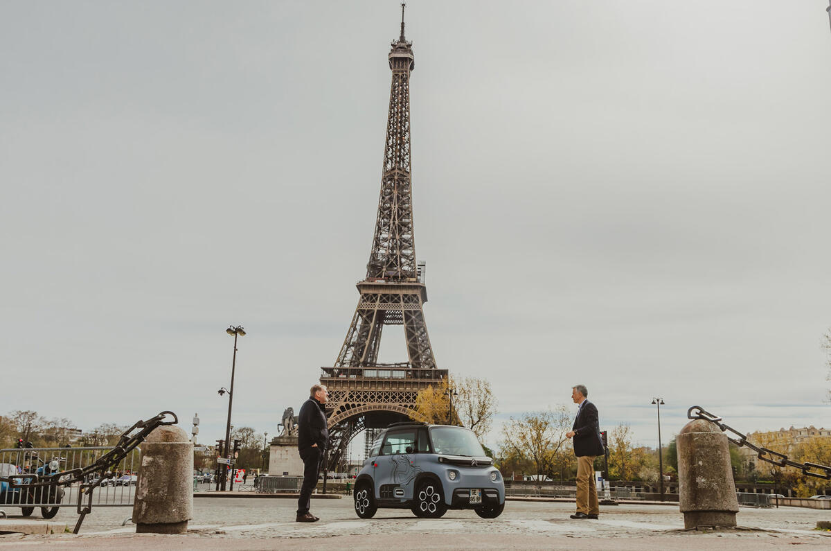 99 vincent cobe citroen ami eifel tower