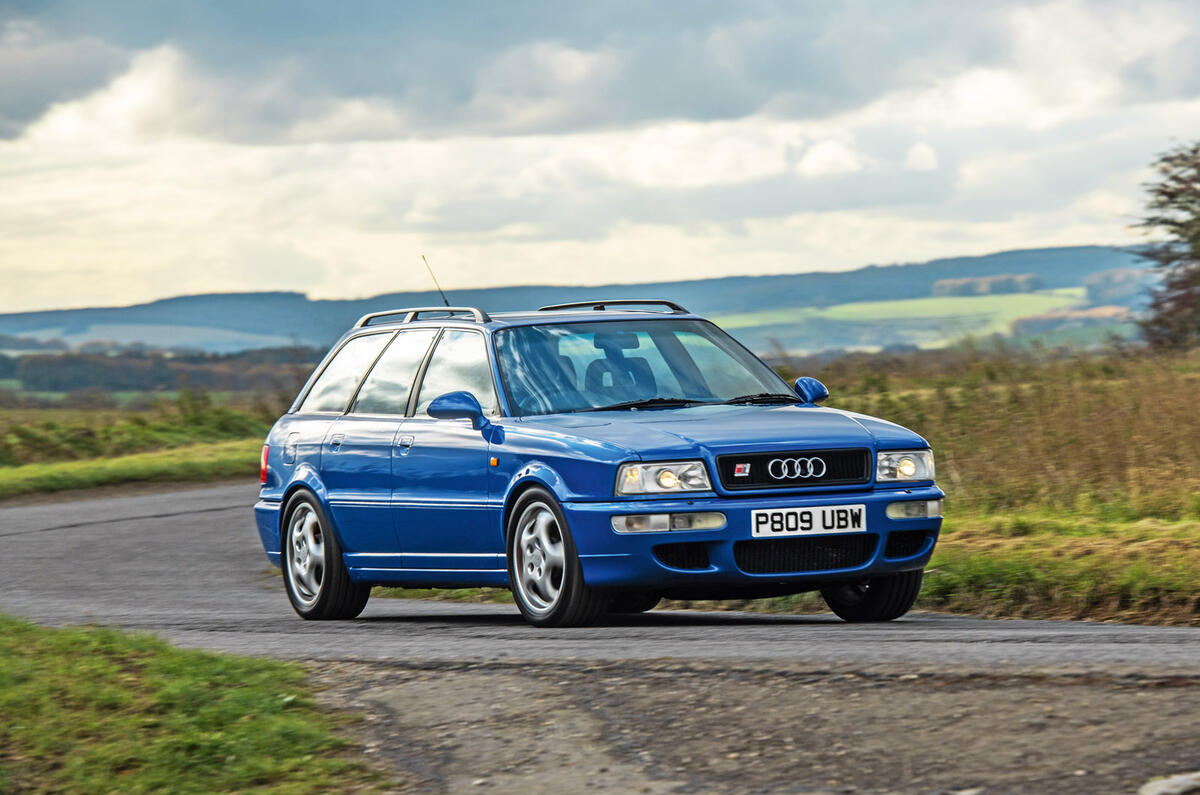 Audi RS 2 - tracking front