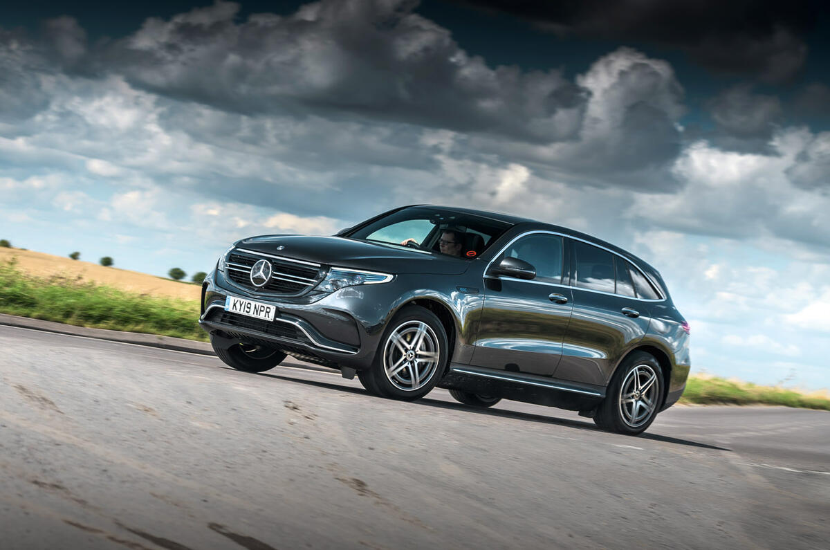 Mercedes-Benz EQC 2019 - tracking side Mercedes-Benz EQC 2019 - tracking side
