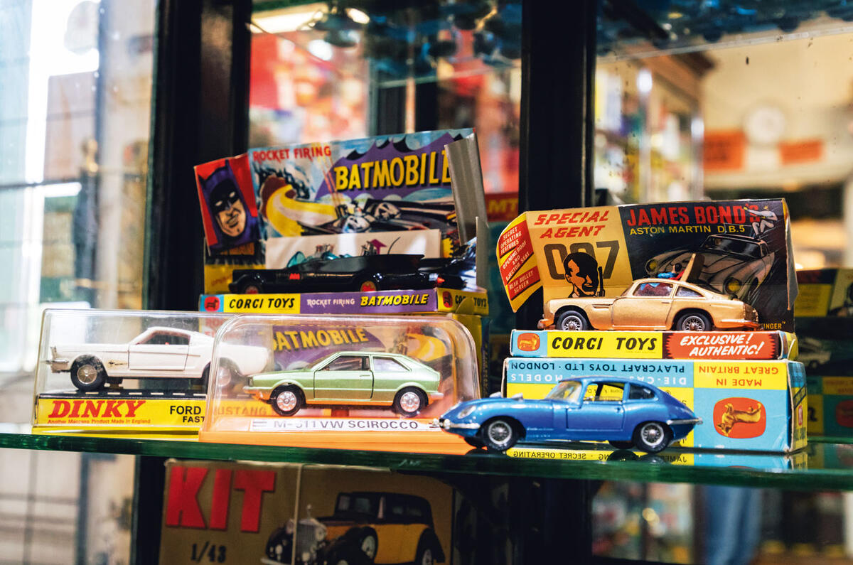 Collectors Old Toy Shop