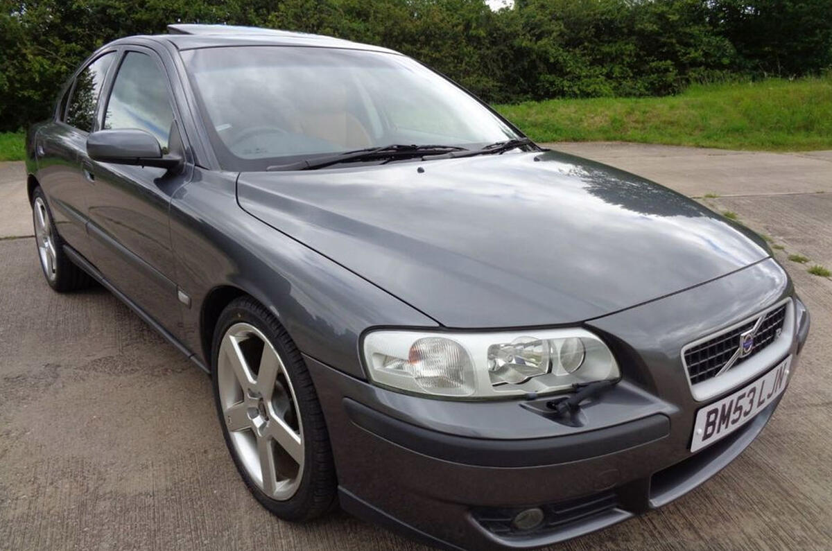 Volvo S60 R - hero front Volvo S60 R - hero front