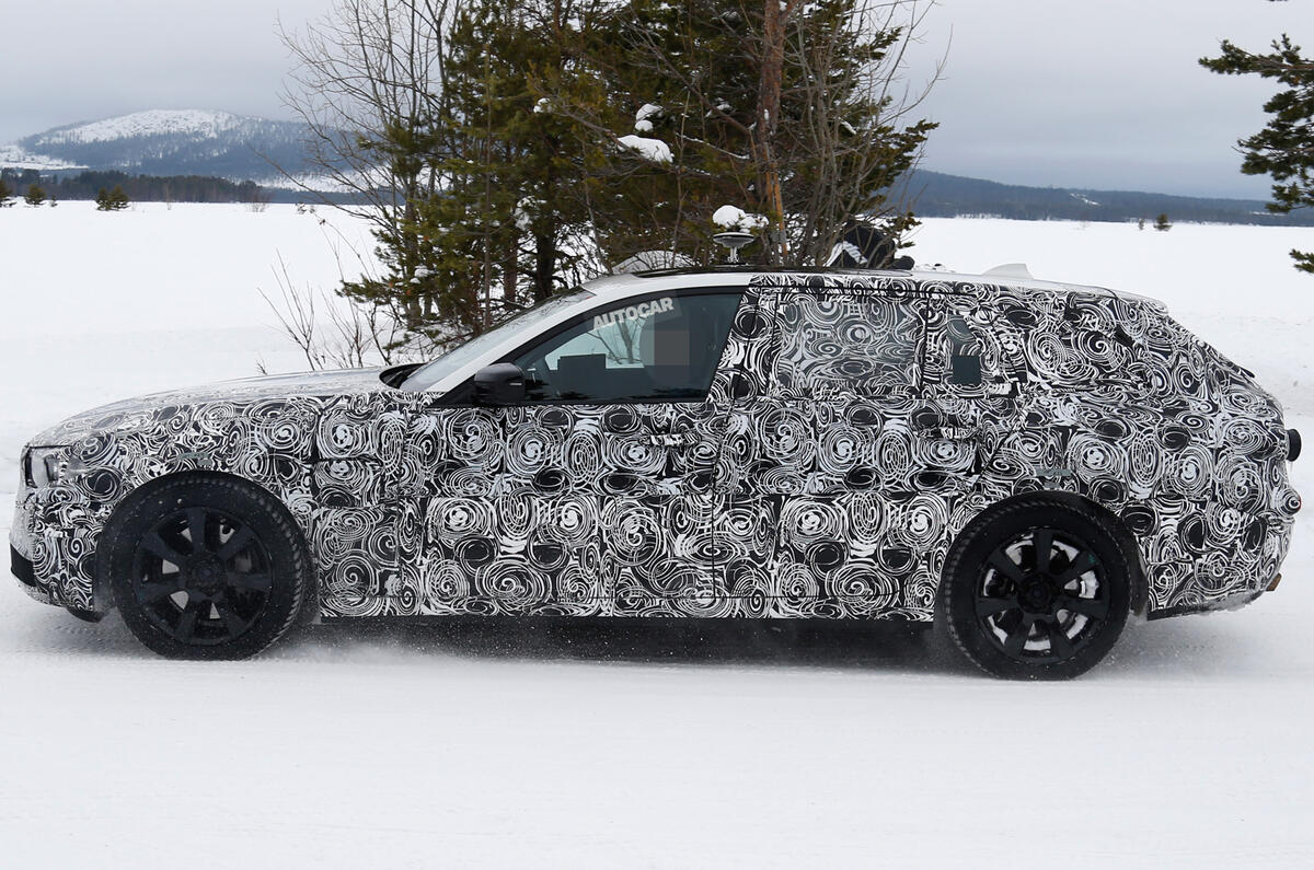 BMW 5 Series Touring spy shots