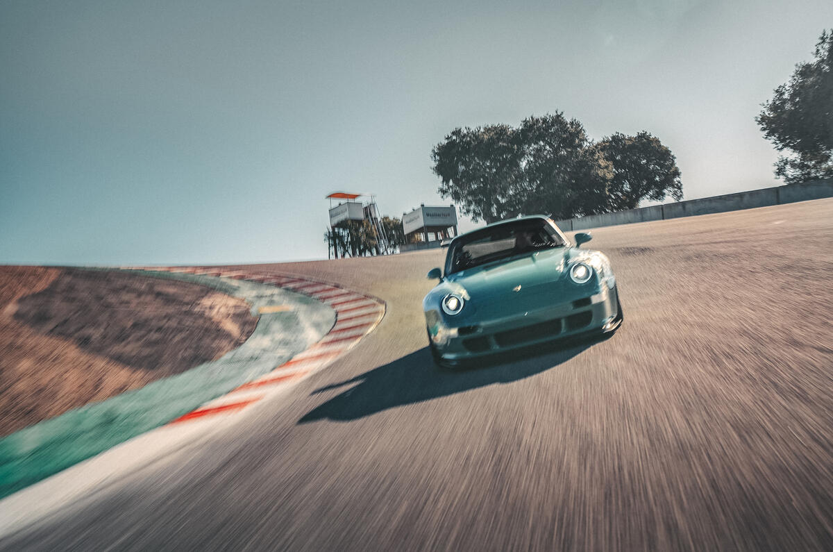 993 Remastered by Gunther Werks 993 Remastered by Gunther Werks