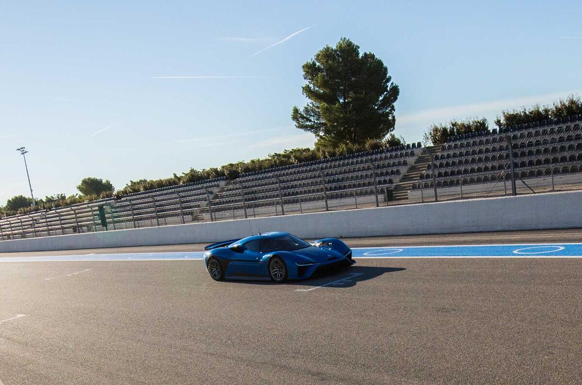 NextEV unveils 1360bhp Nio EP9 electric supercar
