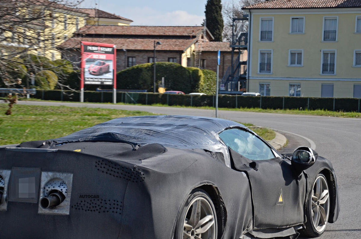 2021 Ferrari SF90 Stradale convertible spy shot 2021 Ferrari SF90 Stradale convertible spy shot