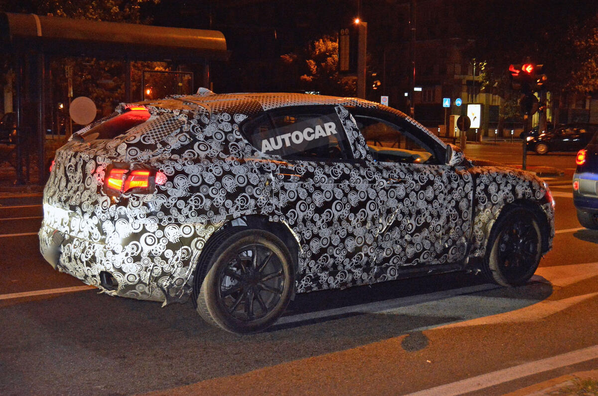 Alfa Romeo Stelvio spotted in light camouflage