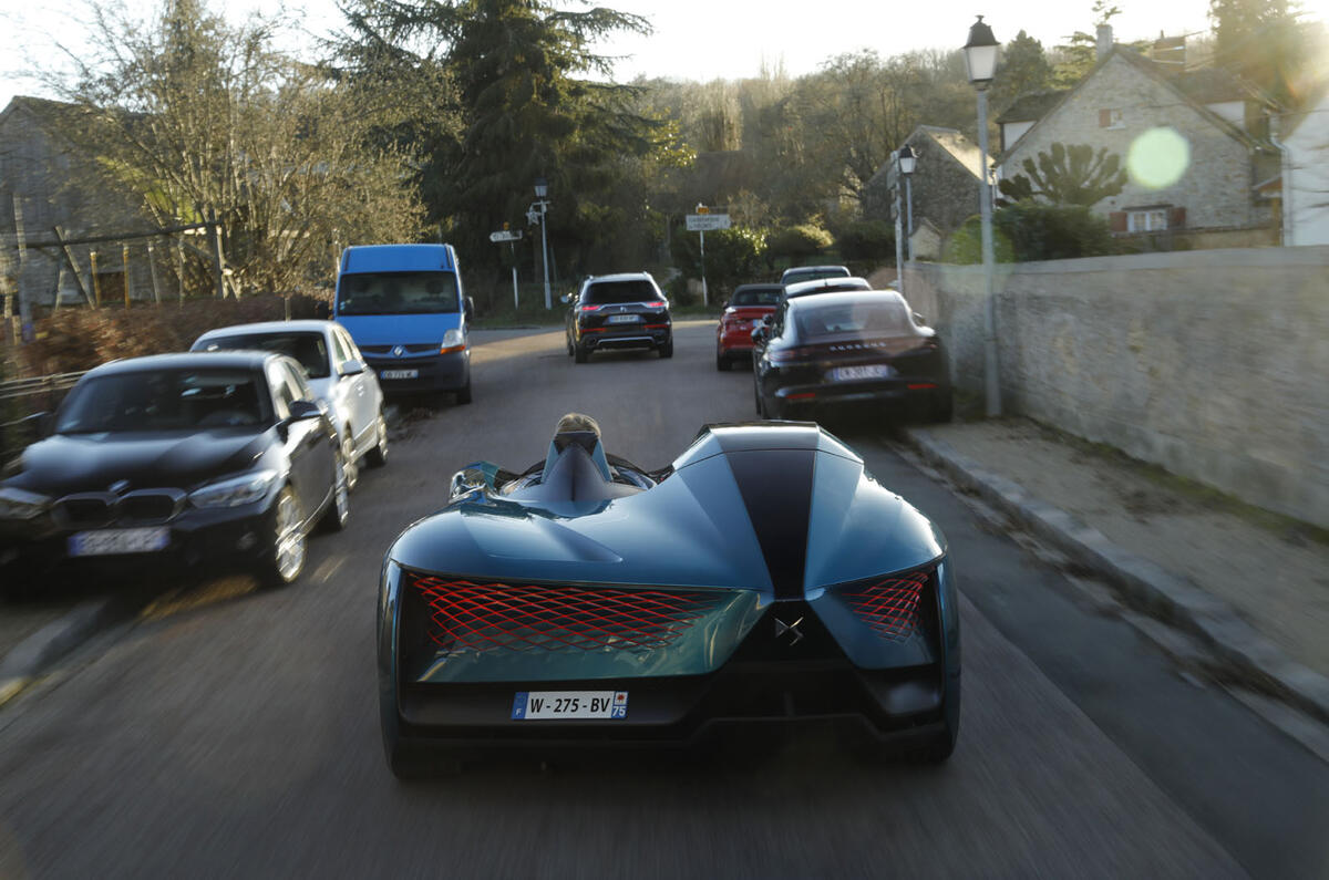 DS X E-Tense concept