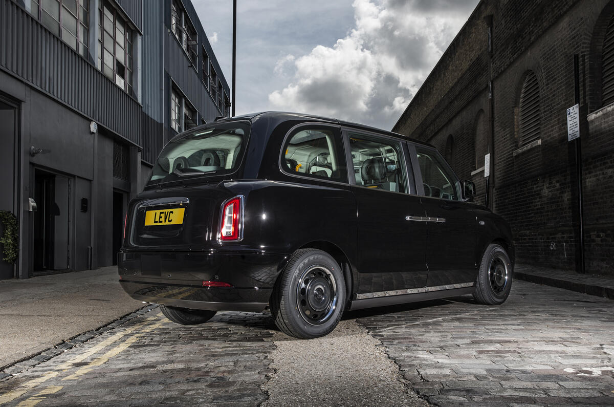 New Levc Tx Black Cab London Taxi Revealed With Zero