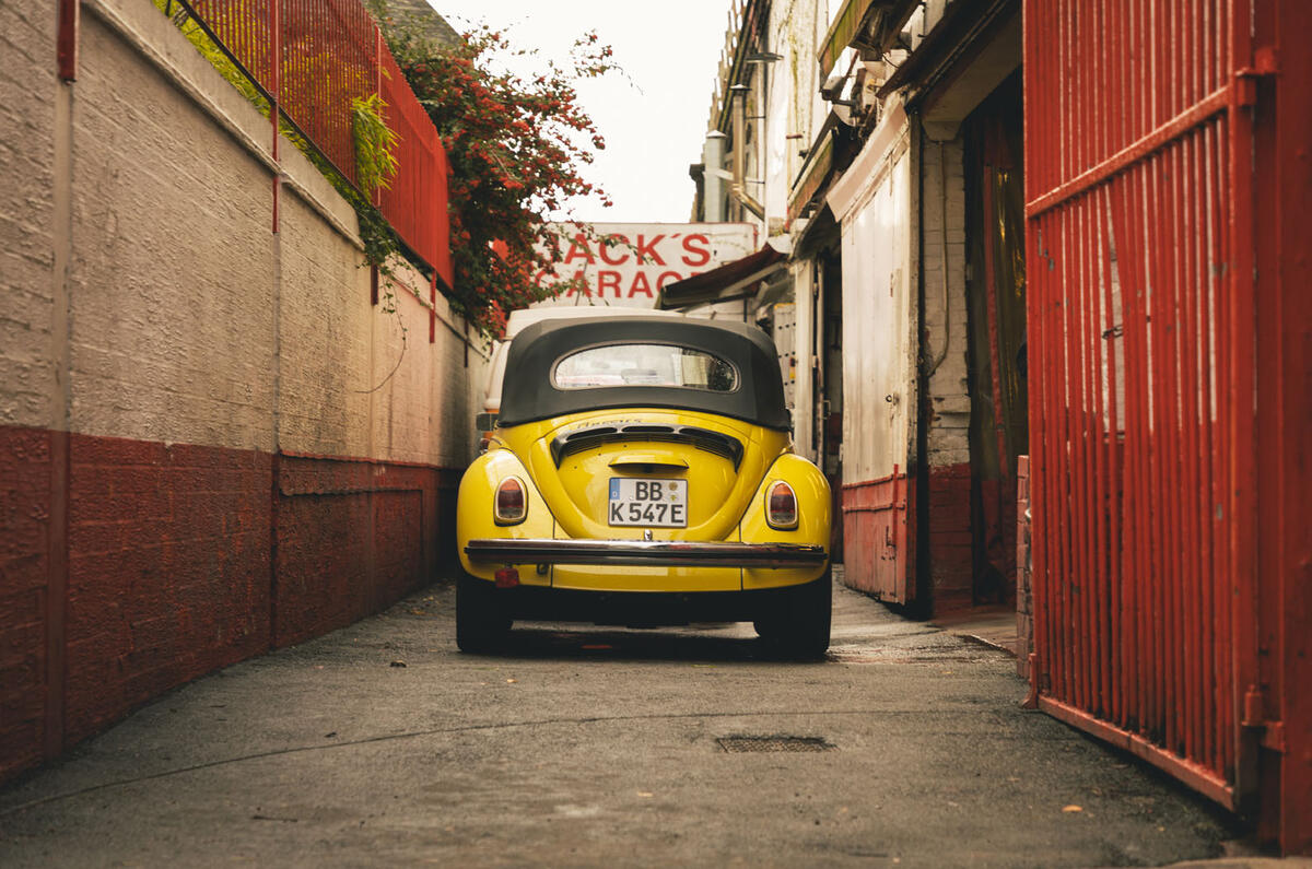 Electric Beetle - static rear