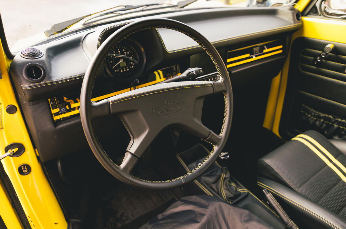 Electric Beetle - steering wheel