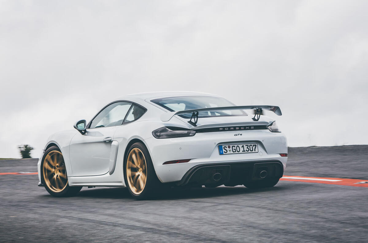 Porsche 718 Cayman GT4 static - rear