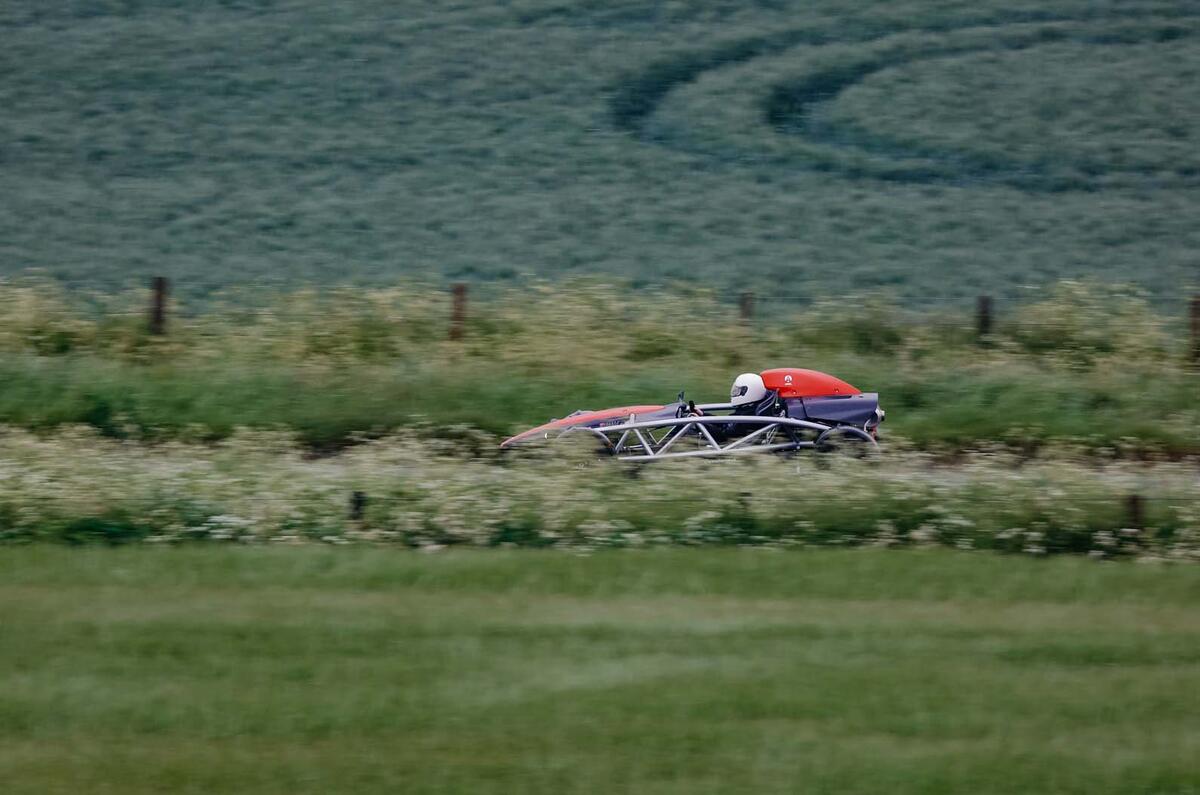 Ariel Atom goes to Diamond Light Source - driving