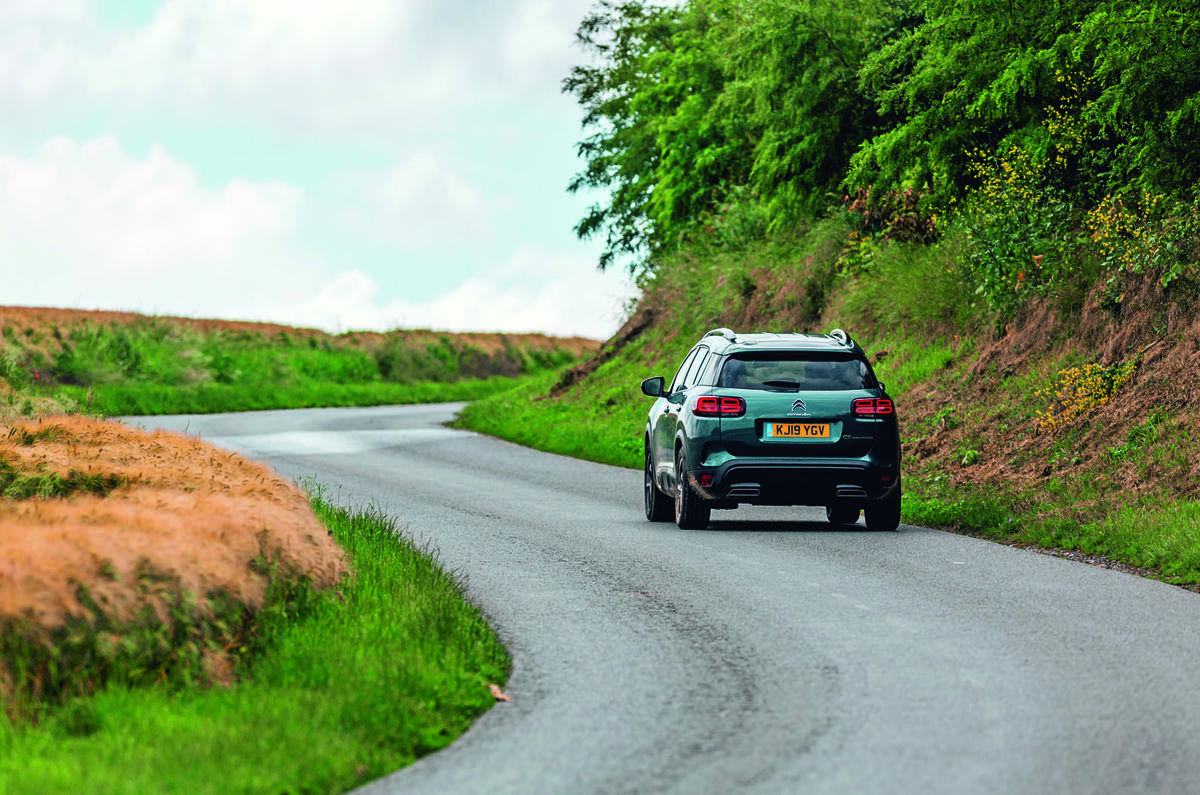 Driving a Citroen C5 Aircross to Paris