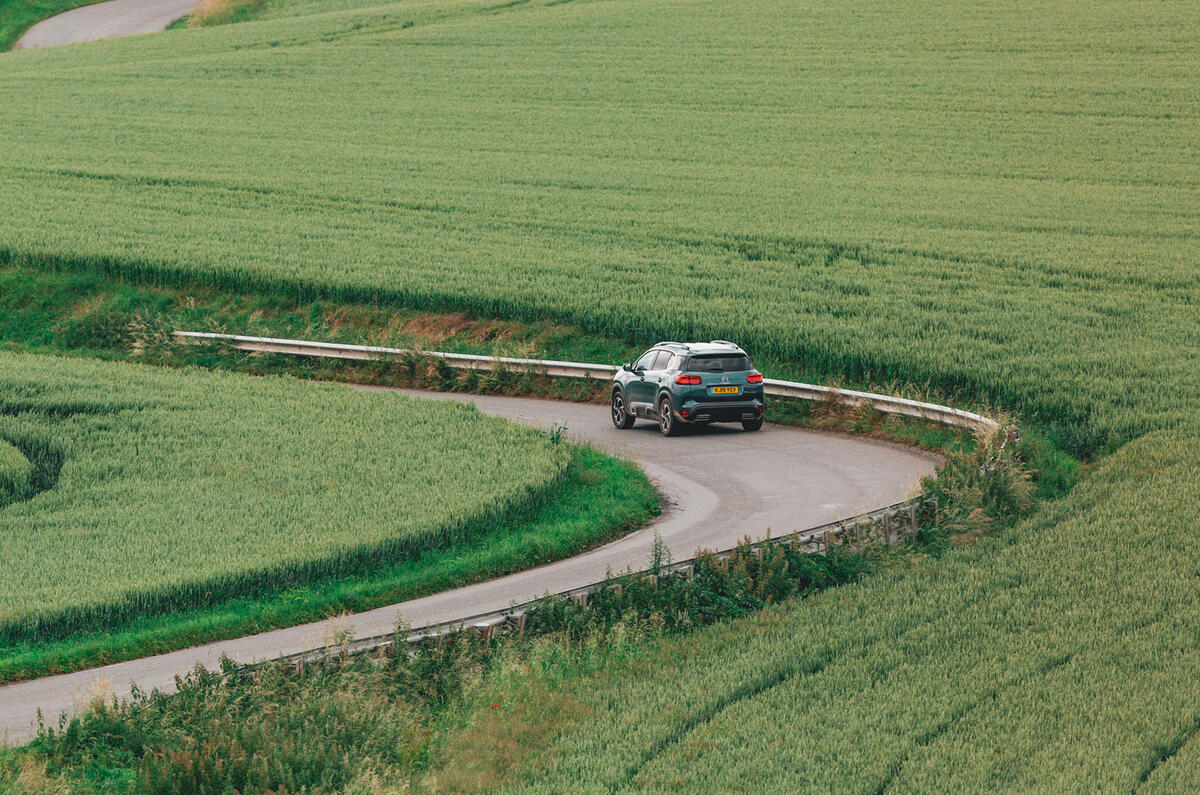 Driving a Citroen C5 Aircross to Paris