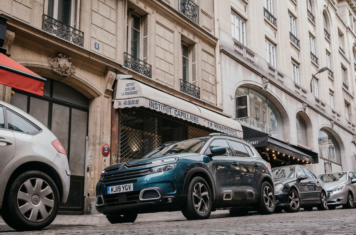 Driving a Citroen C5 Aircross to Paris