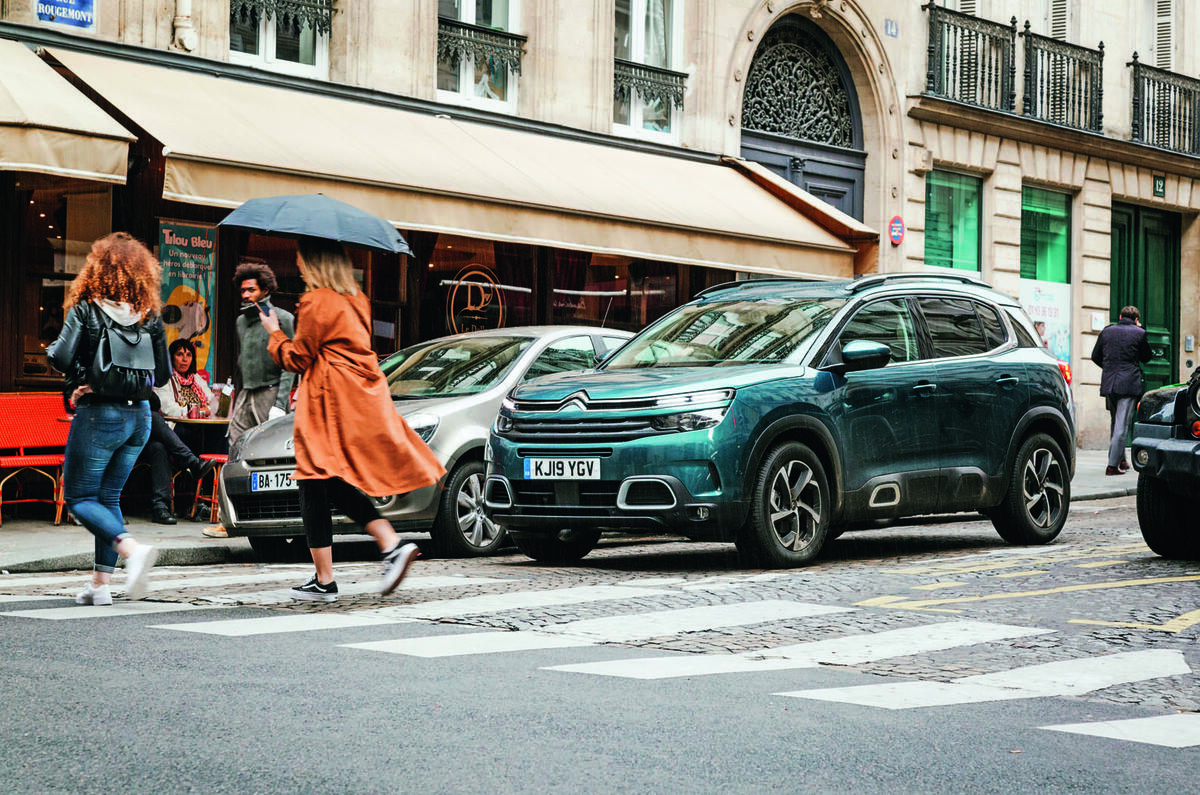 Driving a Citroen C5 Aircross to Paris