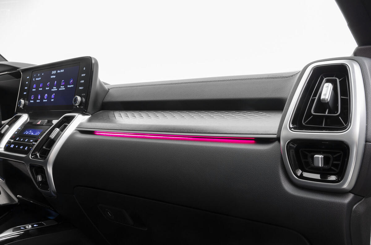 2020 Kia Sorento unveiling - dashboard 2020 Kia Sorento unveiling - dashboard