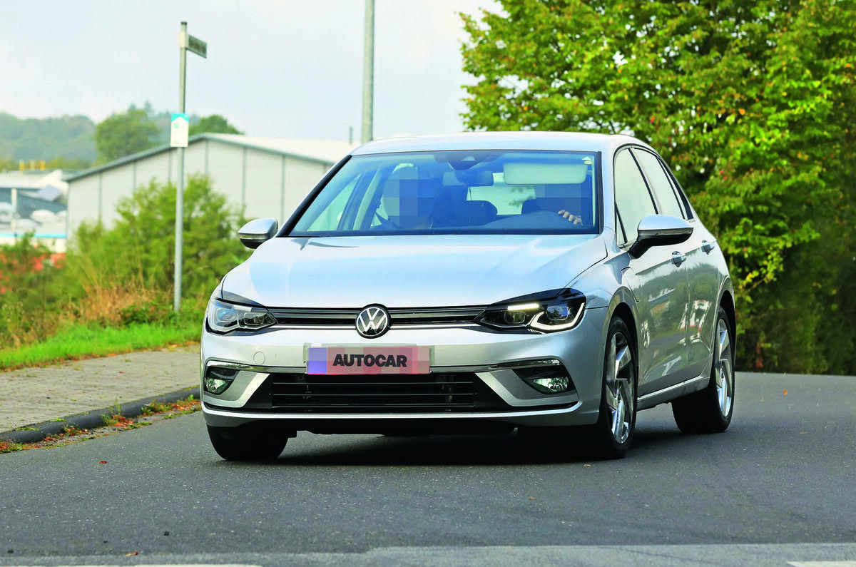 2020 Volkswagen Golf GTE spyshot