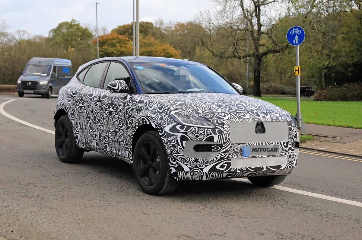Jaguar E-Pace facelift spies front side