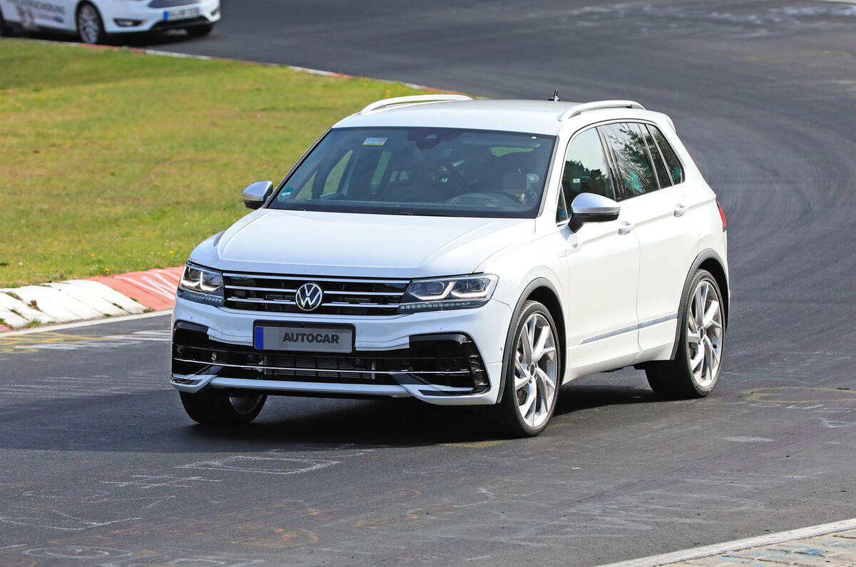 2020 Volkswagen Tiguan R prototype at the Nurburgring 2020 Volkswagen Tiguan R prototype at the Nurburgring