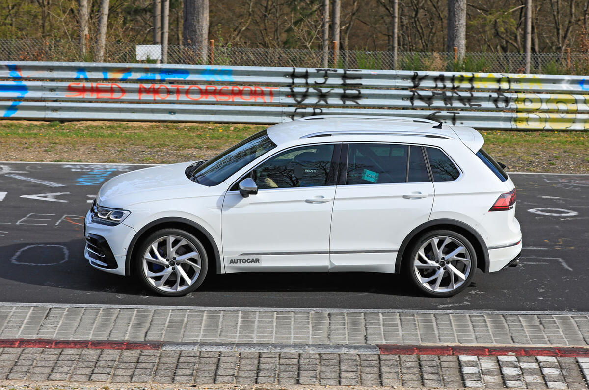 2020 Volkswagen Tiguan R prototype at the Nurburgring