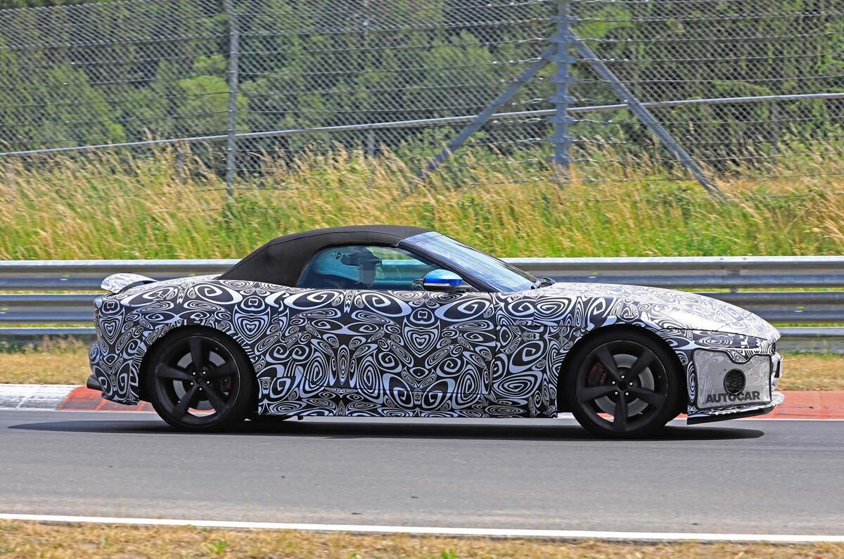 2020 Jaguar F-Type Cabrio prototype