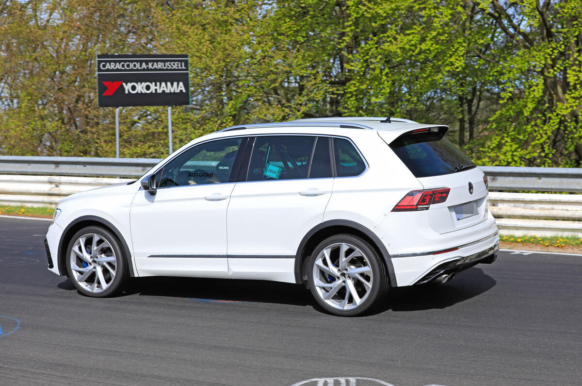 2020 Volkswagen Tiguan R prototype at the Nurburgring 2020 Volkswagen Tiguan R prototype at the Nurburgring