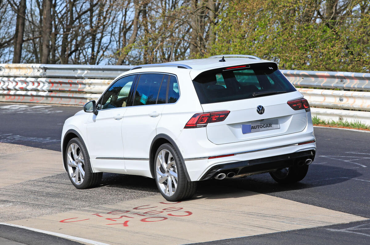 2020 Volkswagen Tiguan R prototype at the Nurburgring 2020 Volkswagen Tiguan R prototype at the Nurburgring