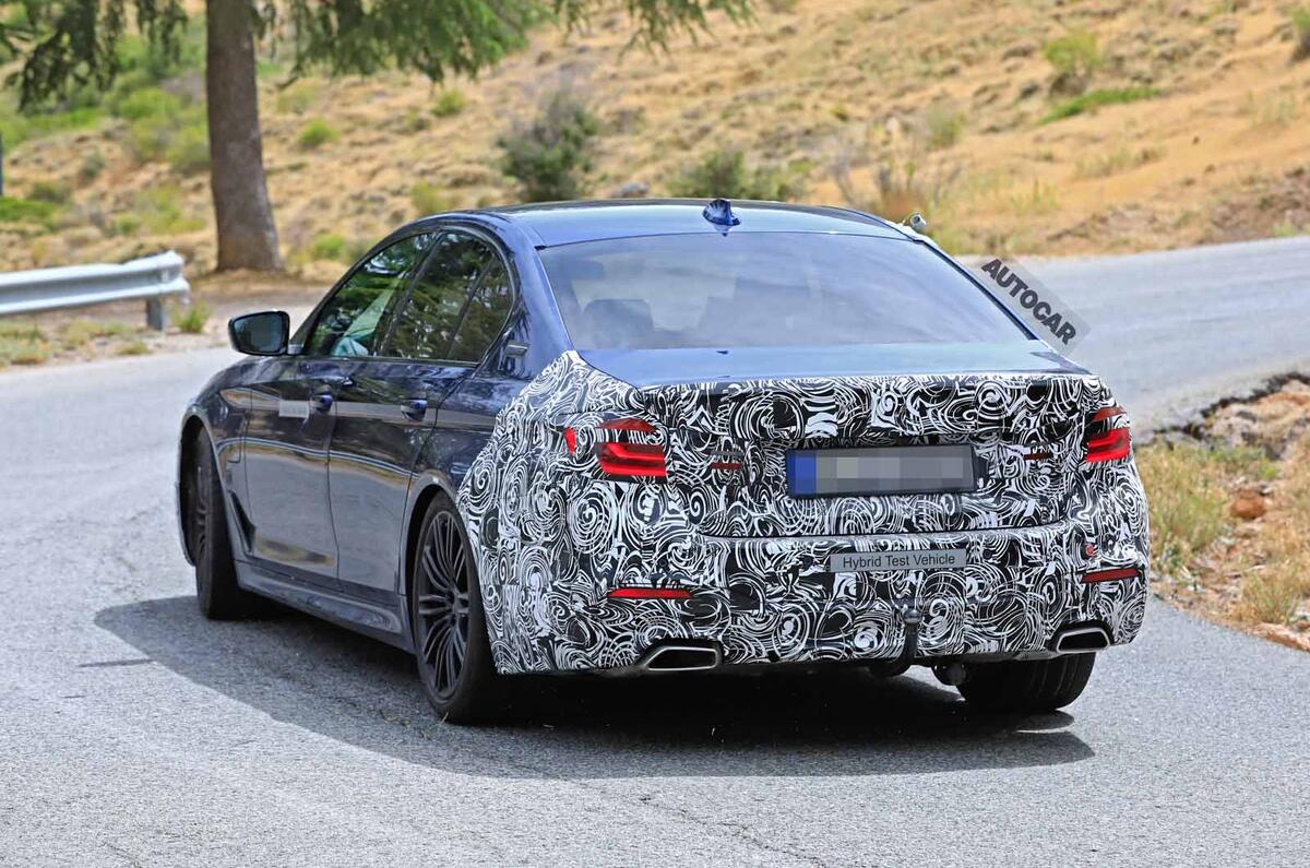 2021 BMW 5 Series saloon prototype - front