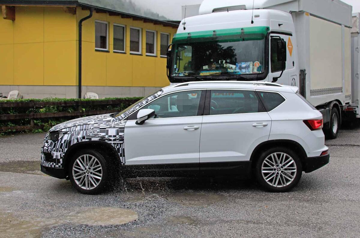 Disguised Seat Ateca side profile