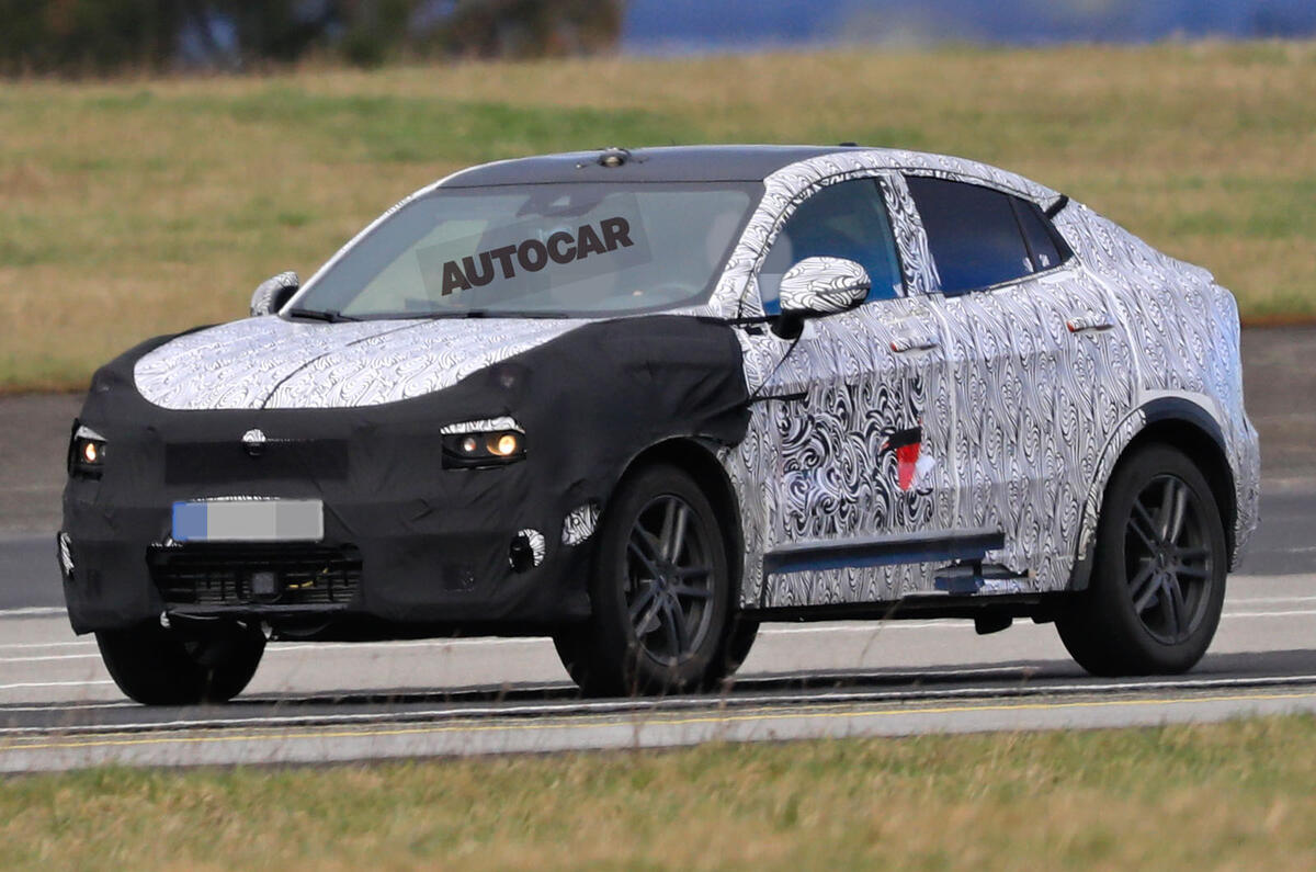 Lynk&Co 05 Spy shots