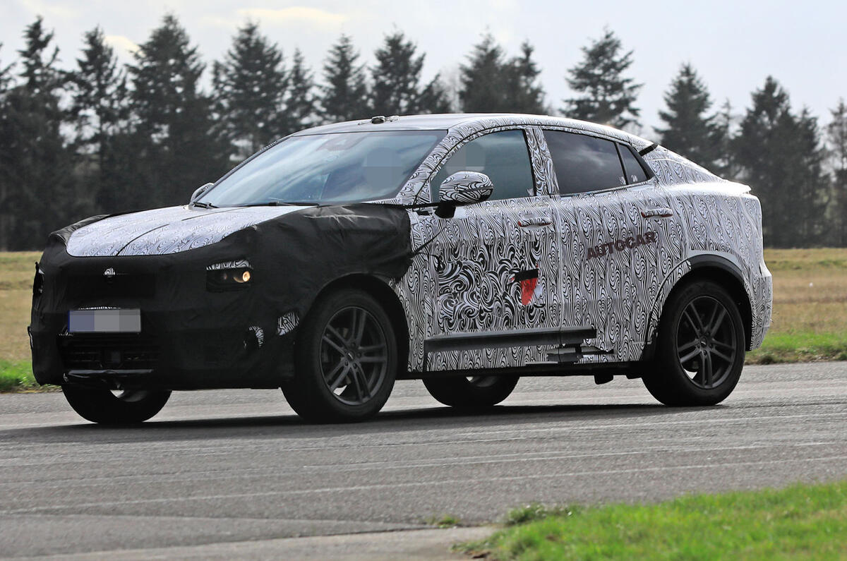 Lynk&Co 05 Spy shots