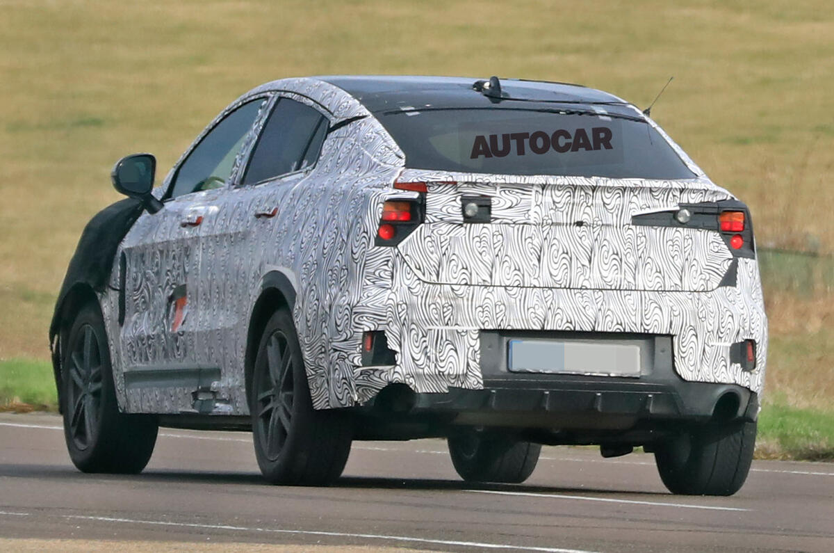 Lynk&Co 05 Spy shots